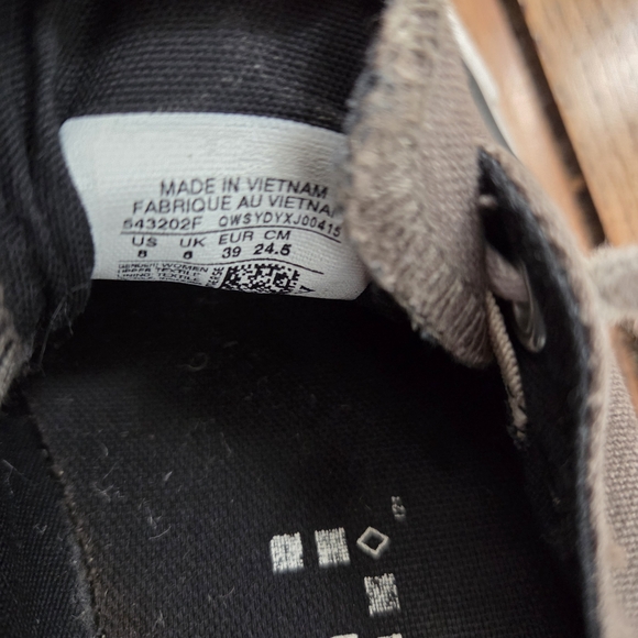 Converse Sneakers Low Top Chuck Taylor All Star Gray Shoes Women's Size 8 - Picture 7 of 8